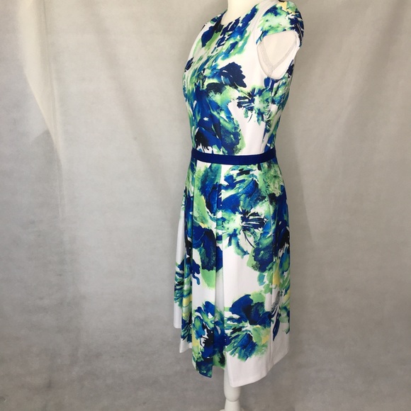 Alex Marie - Picture 4 of 4